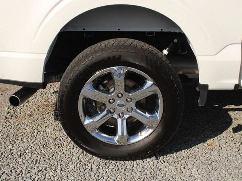 Used 2022 Ford F150 Lariat image 7