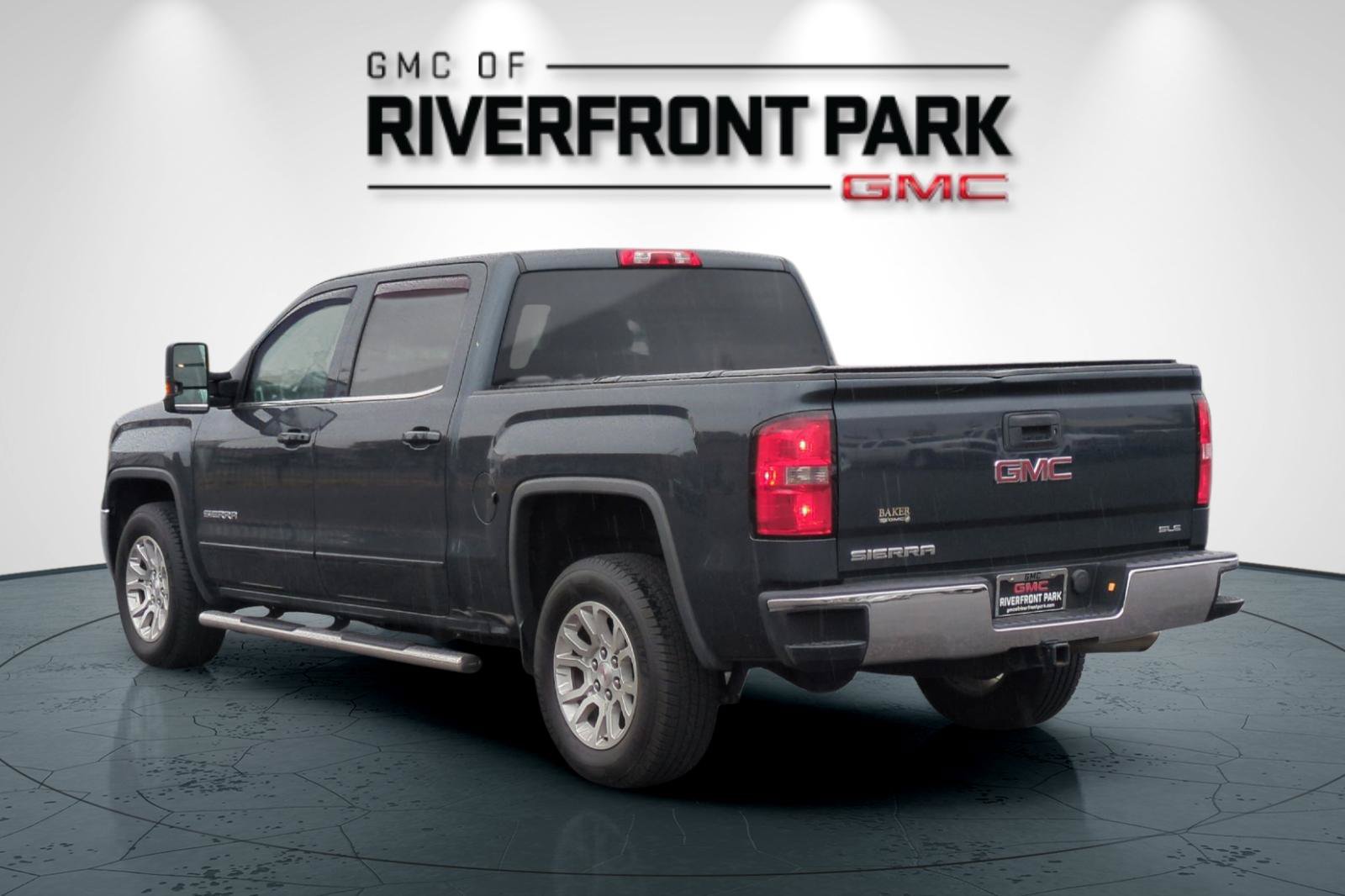 Used 2017 GMC Sierra 1500 SLE w/ SLE Value Package RWD image 5