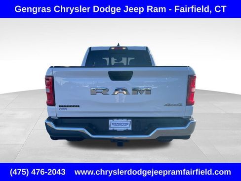 Used 2025 RAM 1500 Big Horn AWD/4WD image 6