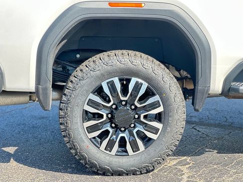 Used 2024 GMC Sierra 2500 Denali Ultimate w/ Max Trailering Package AWD/4WD image 37