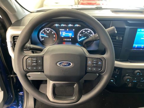 New 2026 Ford F250 XLT w/ FX4 Off-Road Package AWD/4WD image 13