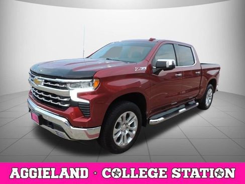 Used 2024 Chevrolet Silverado 1500 LTZ w/ LTZ Convenience Package II image 8