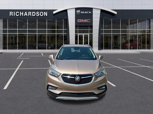 Used 2018 Buick Encore Sport Touring FWD image 9