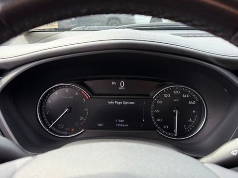Used 2022 Cadillac XT4 Premium Luxury w/ Safety Alert Package FWD image 16