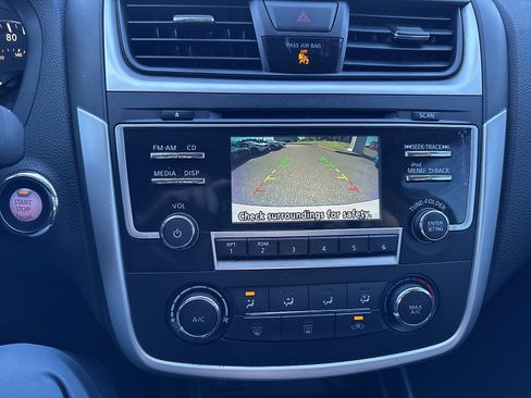 Used 2017 Nissan Altima 2.5 S FWD image 17