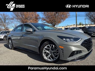 Certified 2023 Hyundai Sonata SEL w/ Convenience Package