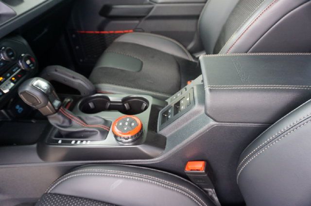 Used 2025 Ford Bronco Raptor AWD/4WD image 37