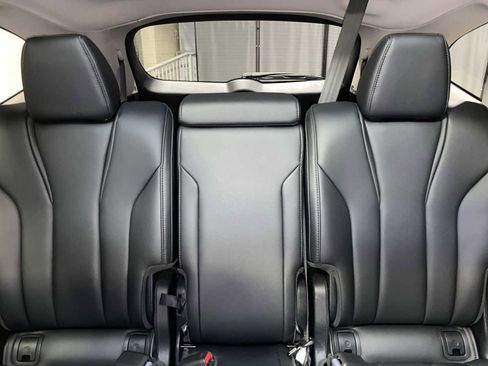 Used 2023 Acura MDX SH-AWD image 22