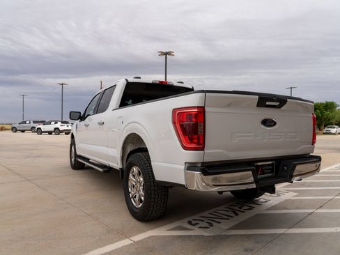 Used 2022 Ford F150 XLT w/ Equipment Group 301A Mid AWD/4WD image 4