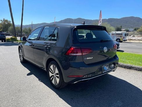 Used 2019 Volkswagen e-Golf SEL Premium image 8