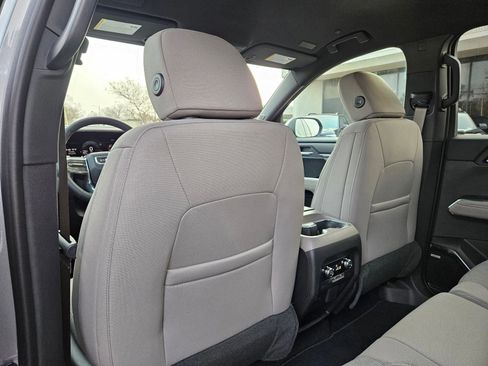 New 2026 GMC Acadia Elevation image 23