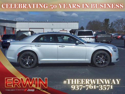 Certified 2023 Chrysler 300 S w/ Comfort Group image 2