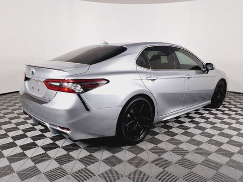 Used 2024 Toyota Camry XSE image 4