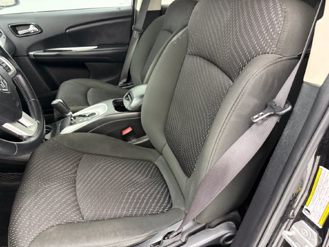Used 2019 Dodge Journey SE FWD image 24