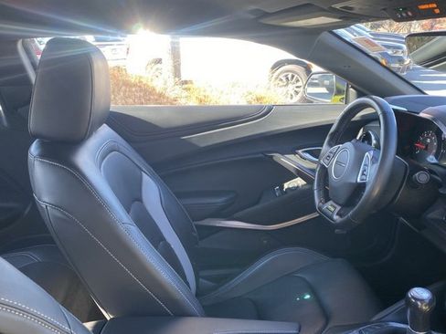 Used 2021 Chevrolet Camaro LT image 35