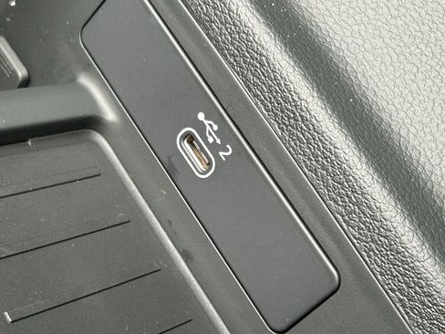 Used 2023 Audi A4 2.0T Premium Plus w/ Premium Plus Package image 38