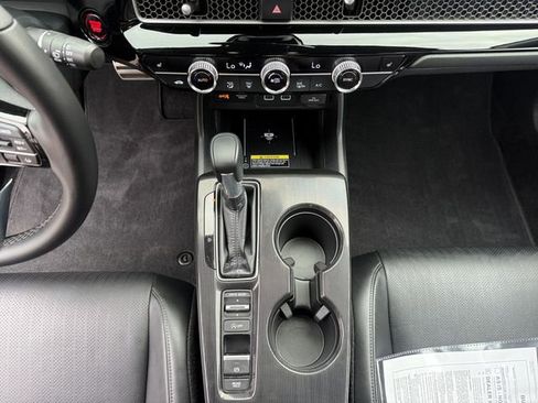 Used 2024 Honda Civic Sport Touring image 11