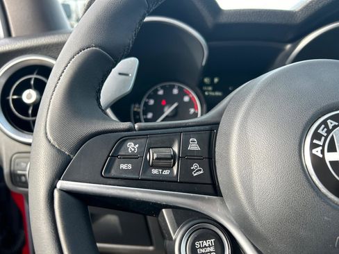 Used 2018 Alfa Romeo Stelvio Sport w/ Quick Order Package 22J Sport image 13