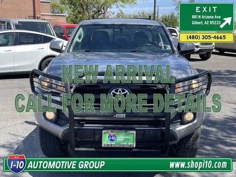 Used 2016 Toyota Tacoma SR5 w/ SR5 Appearance Package (SN) image 2