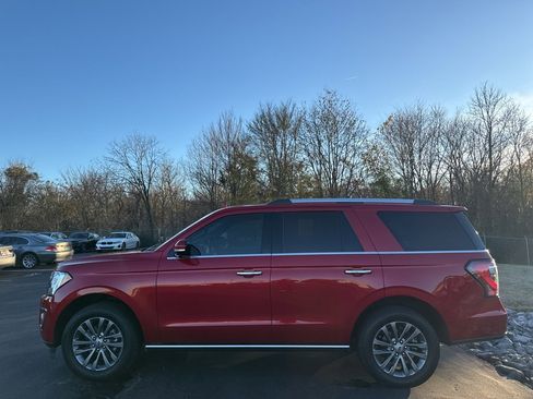 Used 2020 Ford Expedition Limited w/ Equipment Group 301A image 2