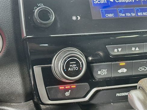 Used 2017 Honda CR-V EX image 19