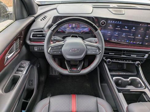 New 2026 Chevrolet Traverse RS image 18