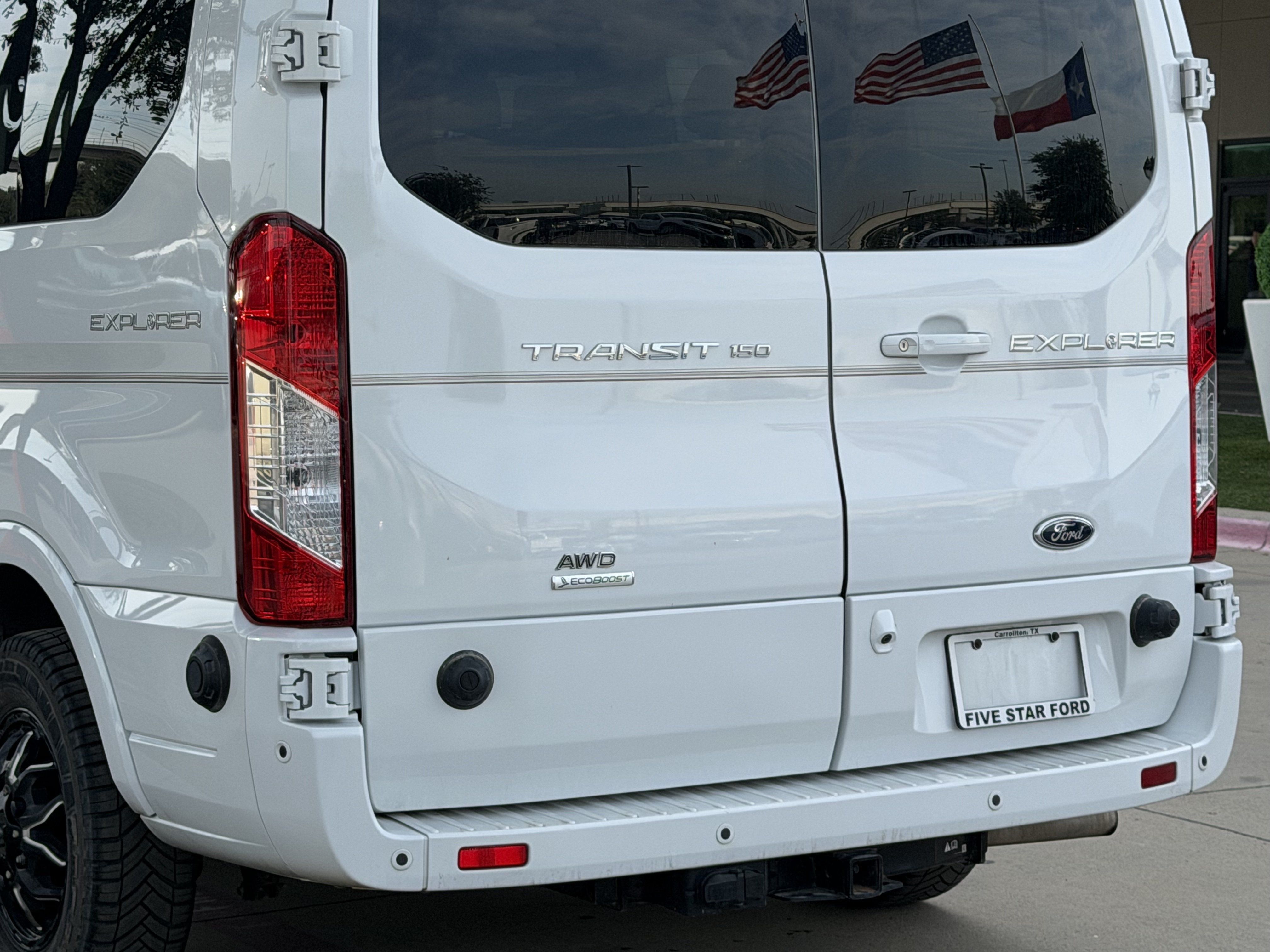 Used 2024 Ford Transit 150 Low Roof AWD image 7
