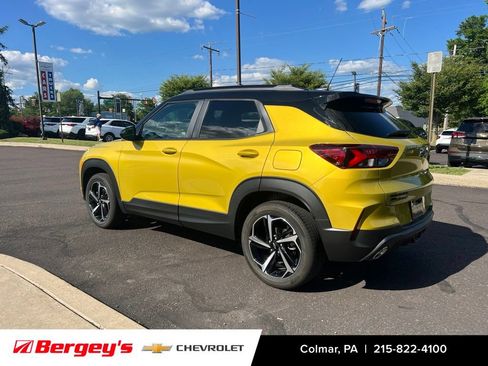 Certified 2023 Chevrolet TrailBlazer RS w/ Sun and Liftgate Package AWD/4WD image 5