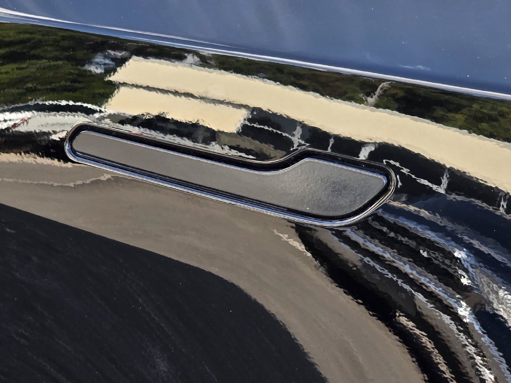 Used 2022 Tesla Model Y Performance AWD/4WD image 32