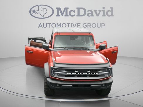 Used 2023 Ford Bronco Big Bend w/ Sasquatch Package AWD/4WD image 41