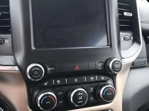 Used 2022 RAM 1500 Laramie AWD/4WD image 24