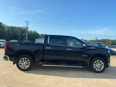 Used 2022 Chevrolet Silverado 1500 LTZ w/ LTZ Premium Texas Edition AWD/4WD image 3