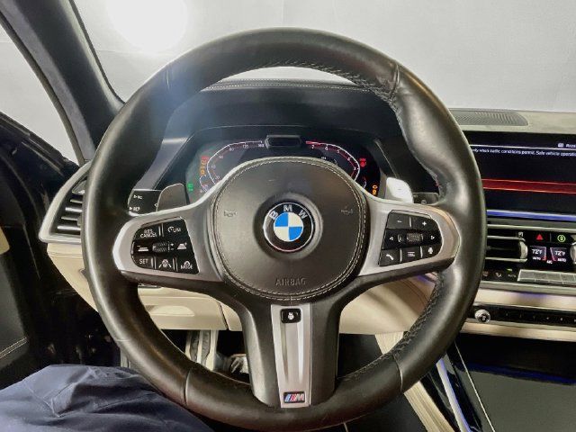 Used 2019 BMW X7 xDrive40i w/ Premium Package AWD/4WD image 12