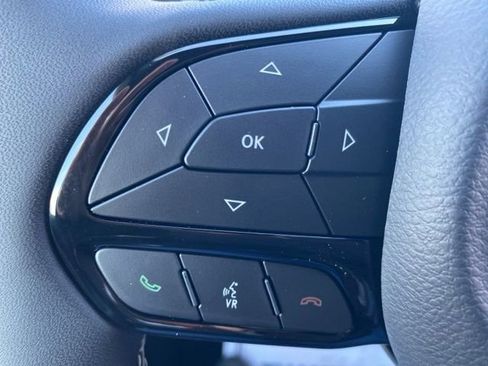 New 2026 Chrysler Pacifica Select image 29