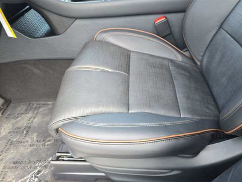 New 2025 Lincoln Aviator Black Label AWD/4WD image 22