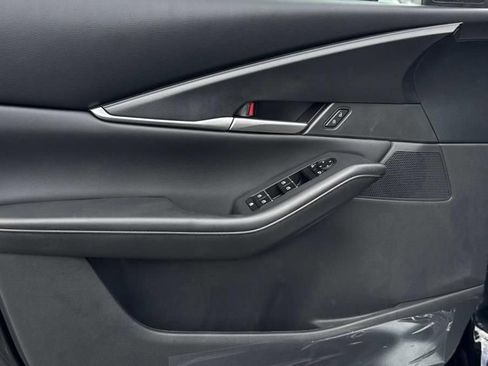 New 2026 MAZDA CX-30 AWD 2.5 S w/ Select Sport Pkg image 23