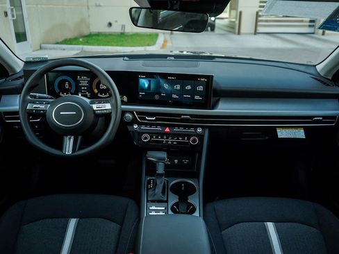 New 2026 Hyundai Sonata SE FWD image 12