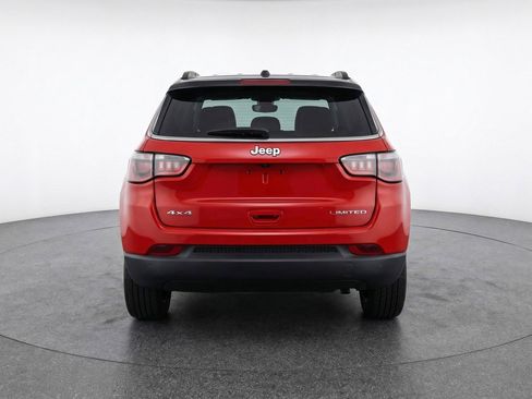 Used 2025 Jeep Compass Limited AWD/4WD image 7