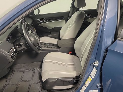 Certified 2025 Honda Civic Sport image 19