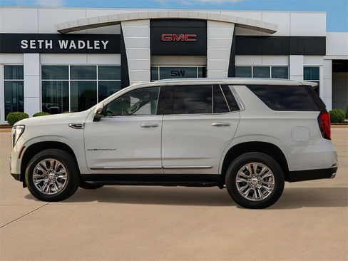 Certified 2025 GMC Yukon Denali image 4
