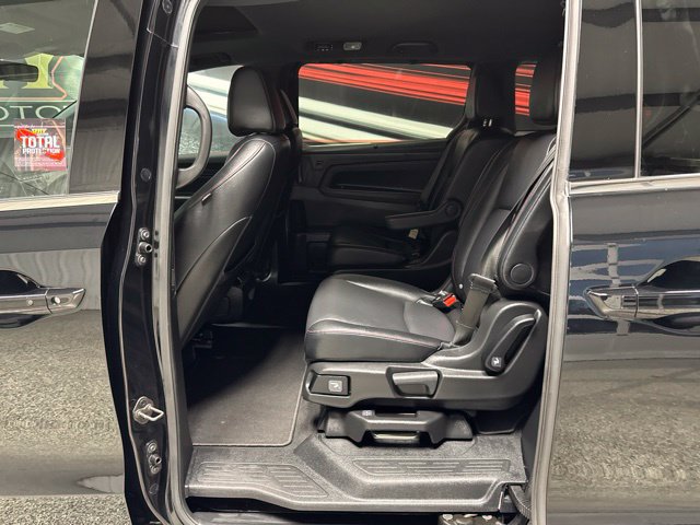 Used 2025 Honda Odyssey Sport-L image 15