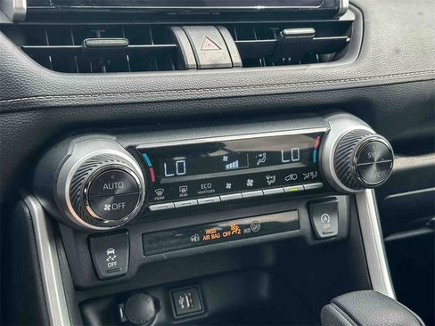 Certified 2024 Toyota RAV4 XLE image 32