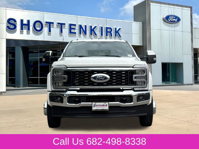 Used 2025 Ford F450 Lariat w/ Chrome Package AWD/4WD image 2