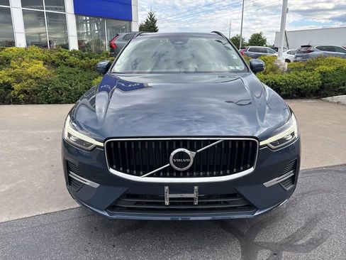 Certified 2023 Volvo XC60 B5 Core w/ Climate Package AWD/4WD image 3