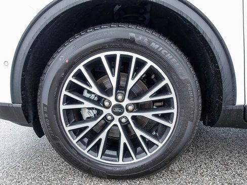 Used 2024 Ford Escape SE w/ PHEV Premium Package image 22