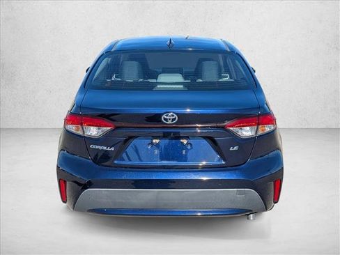 Used 2020 Toyota Corolla LE image 7