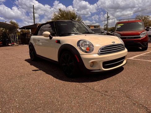 Used 2014 MINI Cooper Convertible w/ Sport Package FWD image 5