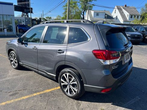 Certified 2023 Subaru Forester Limited AWD/4WD image 8