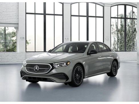 New 2026 Mercedes-Benz E 450 4MATIC Sedan image 39
