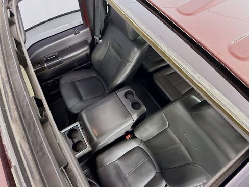 Used 2016 Ford F350 Platinum w/ Platinum Package image 21